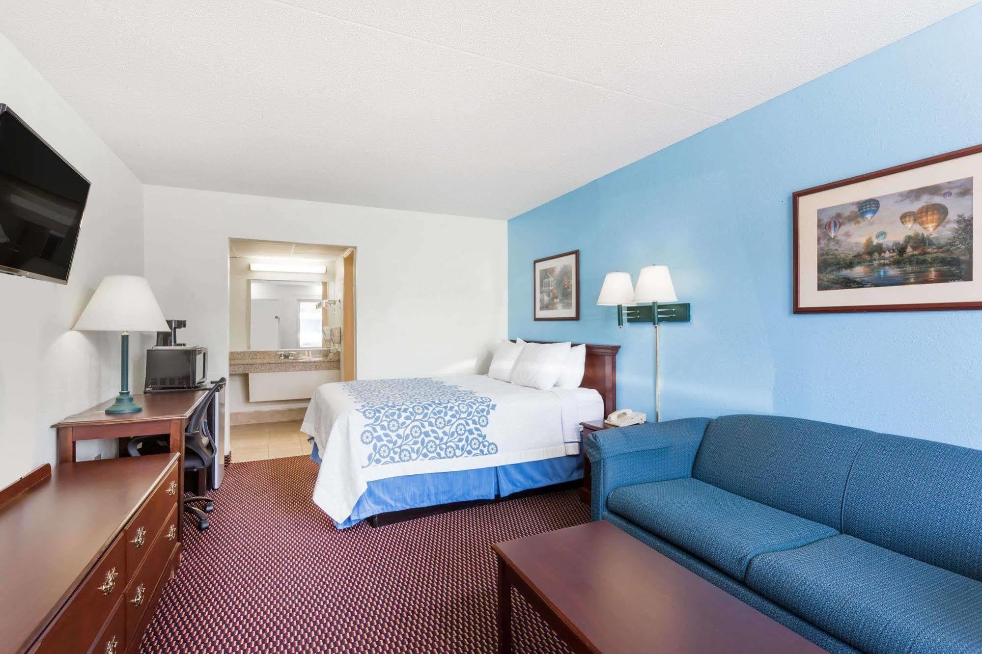Hamilton Inn Jonesville I-77 Exteriör bild